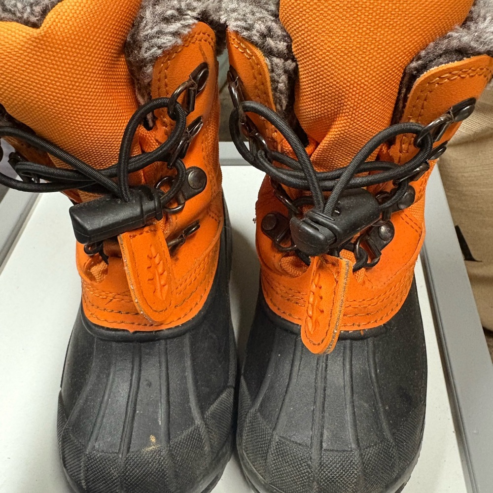 OAK Kids Orange and Black Winter Boots